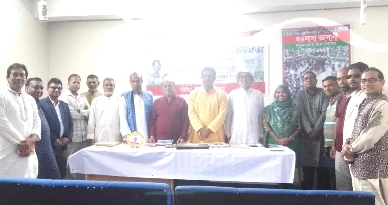 সাউন্ডবাংলা-পল্টনাড্ডায় ‘ধাম’-এর মোড়ক উন্মোচনে গান-কবিতা